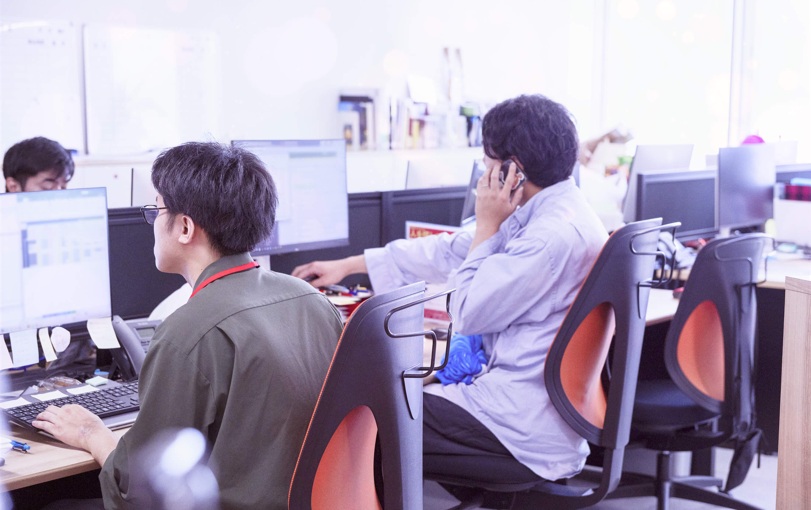 メインビジュアル2